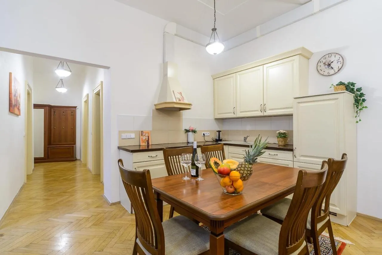 Cozy Apartment Near Stefanikuv Most Prague